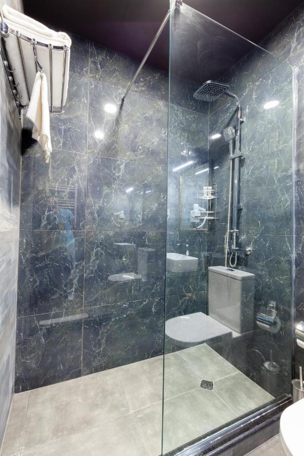 Irina'S Apartments Kutaisi Ngoại thất bức ảnh