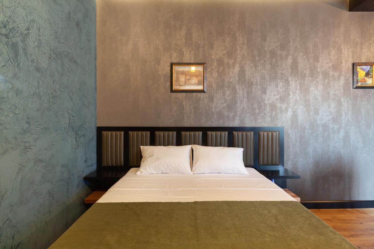Irina'S Apartments Kutaisi Ngoại thất bức ảnh
